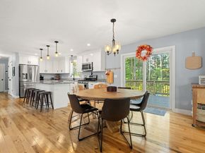 17 Pond Edge Trl, Wareham MA 02571