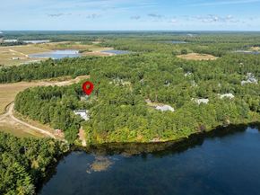 17 Pond Edge Trl, Wareham MA 02571