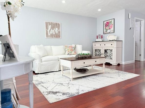 523 Washington Street C6, Pembroke MA 02359