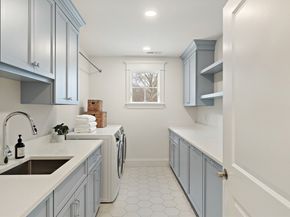 96 Independence Rd, Concord MA 01742