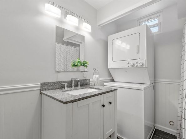 212-214 River St. 2, Newton MA 02465