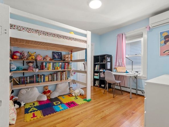 212-214 River St. 2, Newton MA 02465