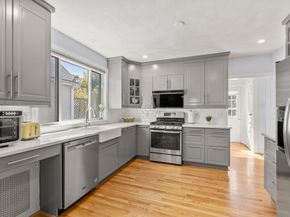 212-214 River St. 2, Newton MA 02465