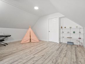 212-214 River St. 2, Newton MA 02465