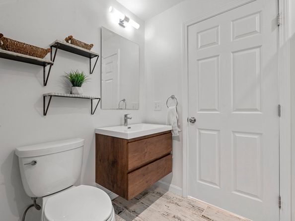 212-214 River St. 2, Newton MA 02465