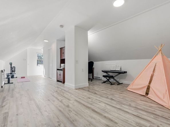 212-214 River St. 2, Newton MA 02465
