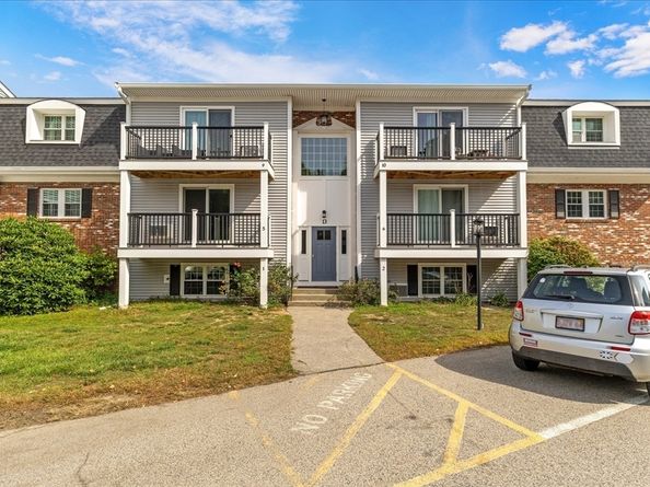 13 Chapel Hill Dr 5, Plymouth MA 02360