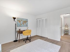 13 Chapel Hill Dr 5, Plymouth MA 02360
