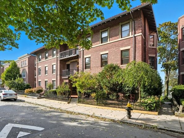 25 South Street B1, Boston MA 02135