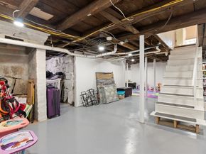 214 Lynn St, Peabody MA 01960