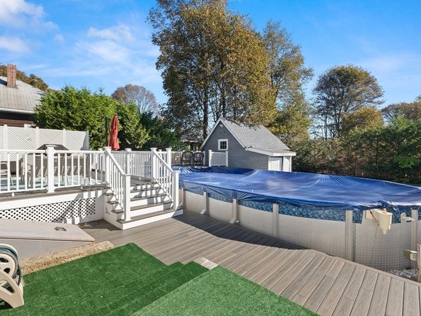 214 Lynn St, Peabody MA 01960