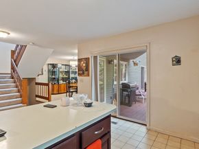 102 Captain Eames Cir 102, Ashland MA 01721