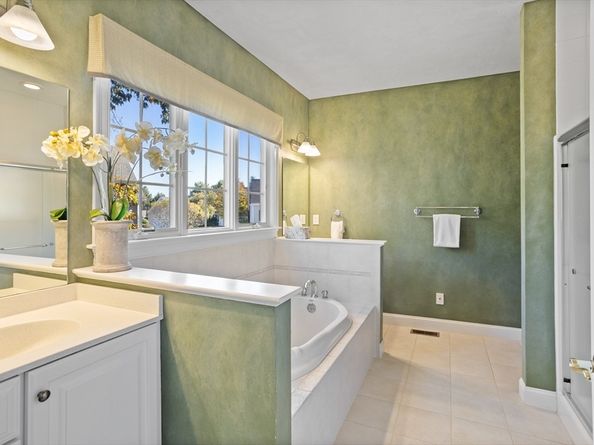 15 Stone Ridge Road 15, Westford MA 01886