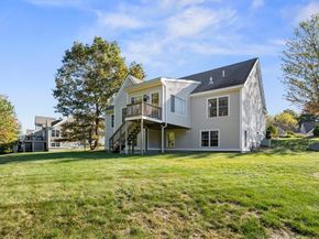 15 Stone Ridge Road 15, Westford MA 01886