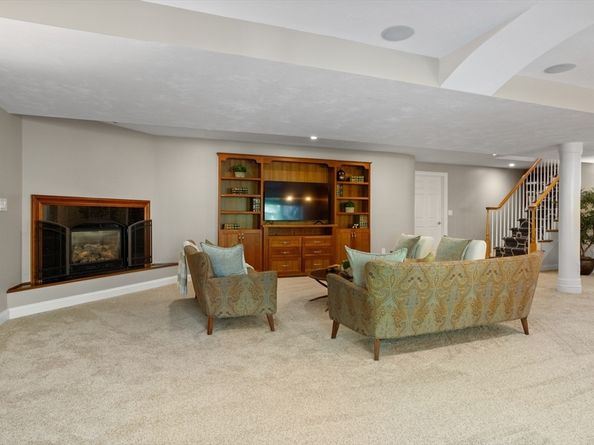 15 Stone Ridge Road 15, Westford MA 01886