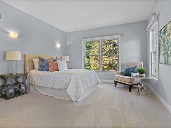 15 Stone Ridge Road 15, Westford MA 01886