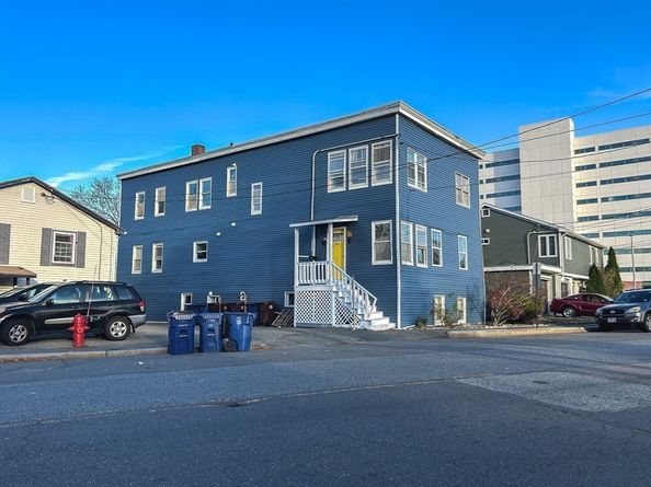 41 Oak Island St, Revere MA 02151