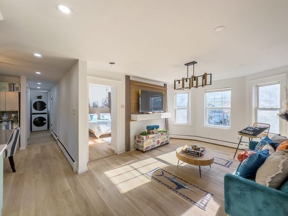 41 Oak Island St, Revere MA 02151