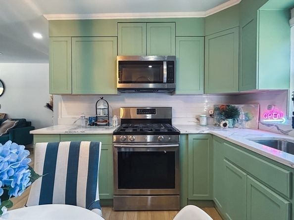 41 Oak Island St, Revere MA 02151
