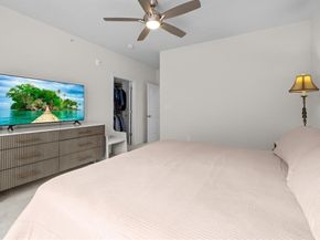 2 Winslow Lane 406, Grafton MA 01536