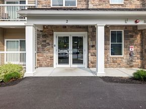 2 Winslow Lane 406, Grafton MA 01536