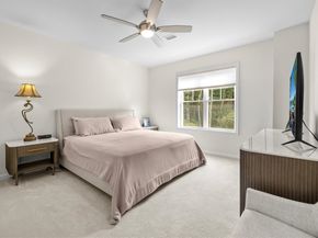 2 Winslow Lane 406, Grafton MA 01536