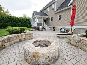 192 Rebecca Rd, Northbridge MA 01588