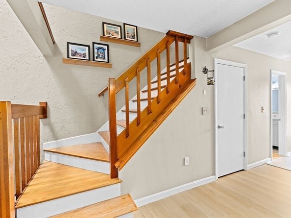1012 Pleasant St 31, Weymouth MA 02189