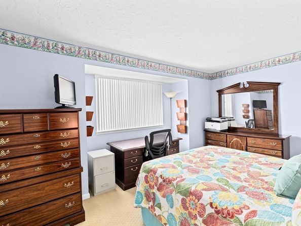 1012 Pleasant St 31, Weymouth MA 02189