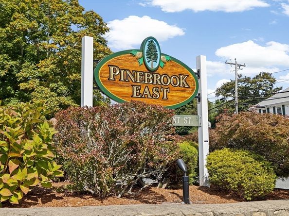 1012 Pleasant St 31, Weymouth MA 02189