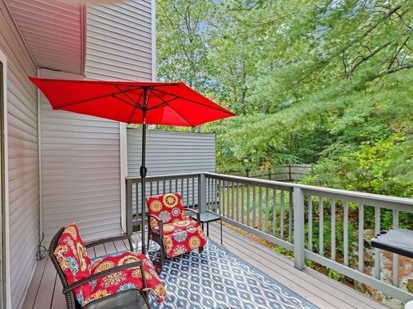 1012 Pleasant St 31, Weymouth MA 02189