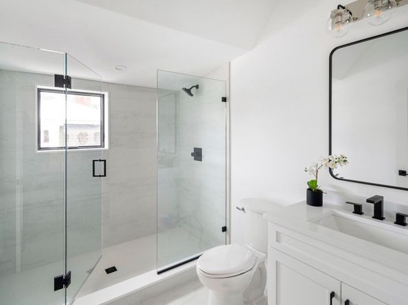 226 Auburn St 226, Newton MA 02466