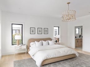 226 Auburn St 226, Newton MA 02466