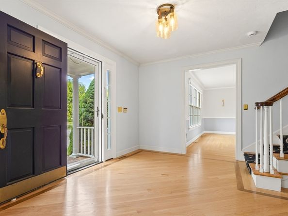 14 Frost Ln, Sudbury MA 01776