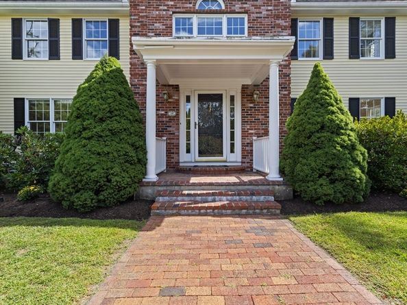 14 Frost Ln, Sudbury MA 01776