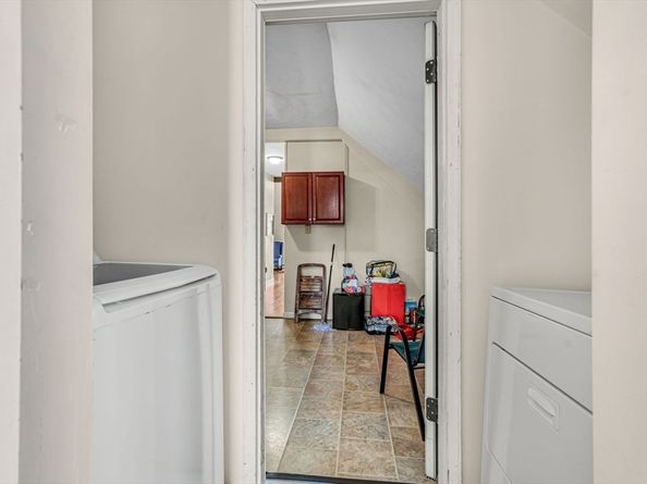 2 Brookline St, Webster MA 01570