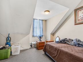 2 Brookline St, Webster MA 01570