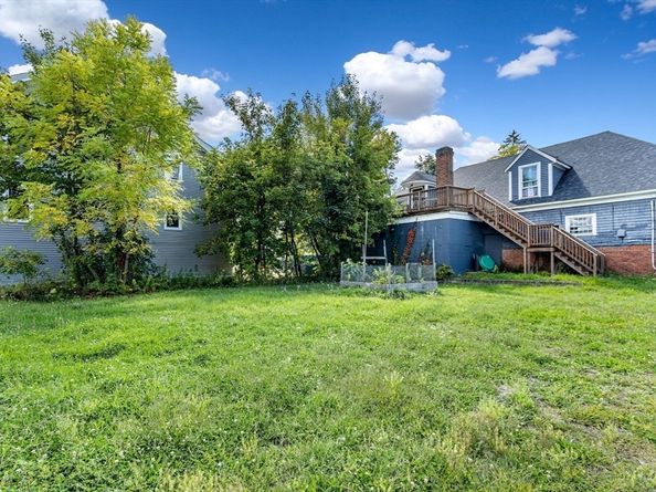 2 Brookline St, Webster MA 01570