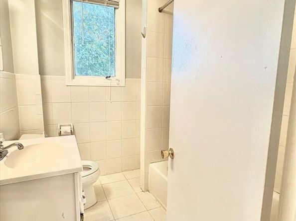 124 Grant Ave, Medford MA 02155