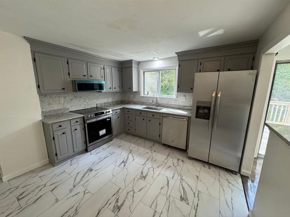 6B Harmony Lane 2, Framingham MA 01702