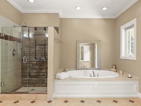 2 Bridle Path, Lynnfield MA 01940
