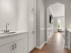 2 Bridle Path, Lynnfield MA 01940