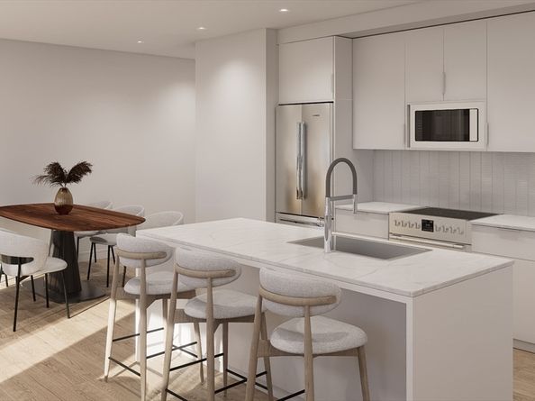 9 Mckay Pl 201, Boston MA 02128