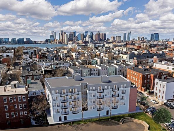 9 Mckay Pl 201, Boston MA 02128