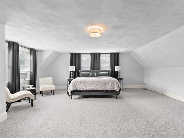 896 Plymouth St, Abington MA 02351