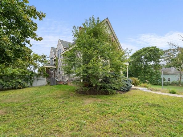 896 Plymouth St, Abington MA 02351