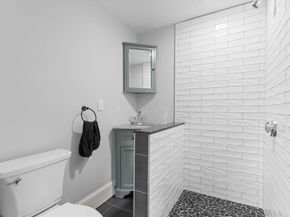 896 Plymouth St, Abington MA 02351