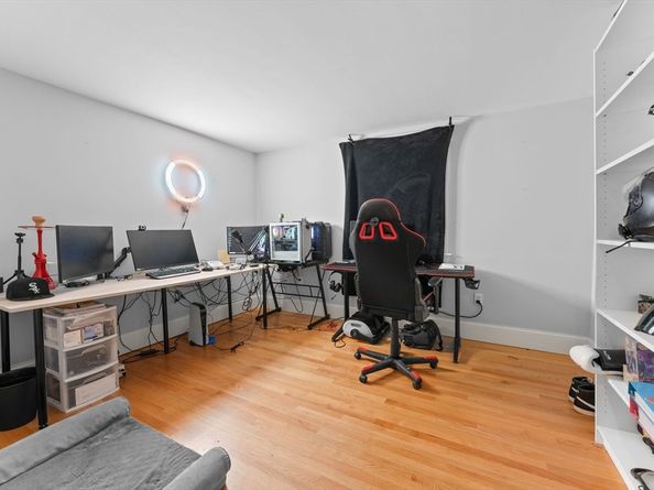 896 Plymouth St, Abington MA 02351