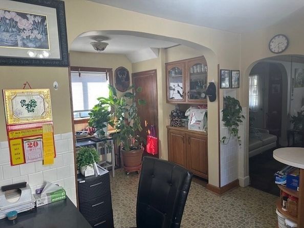 24 Litchfield St, Worcester MA 01603