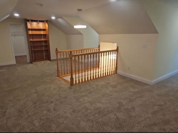 33 Lakeside Dr, Shrewsbury MA 01545